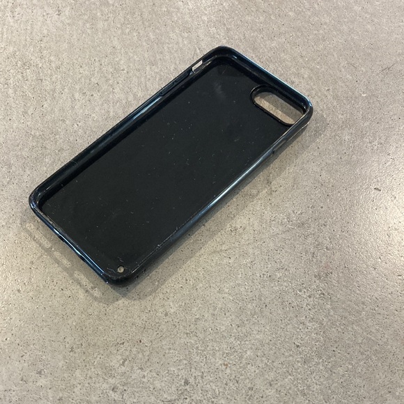 iPhone case - Picture 2 of 2